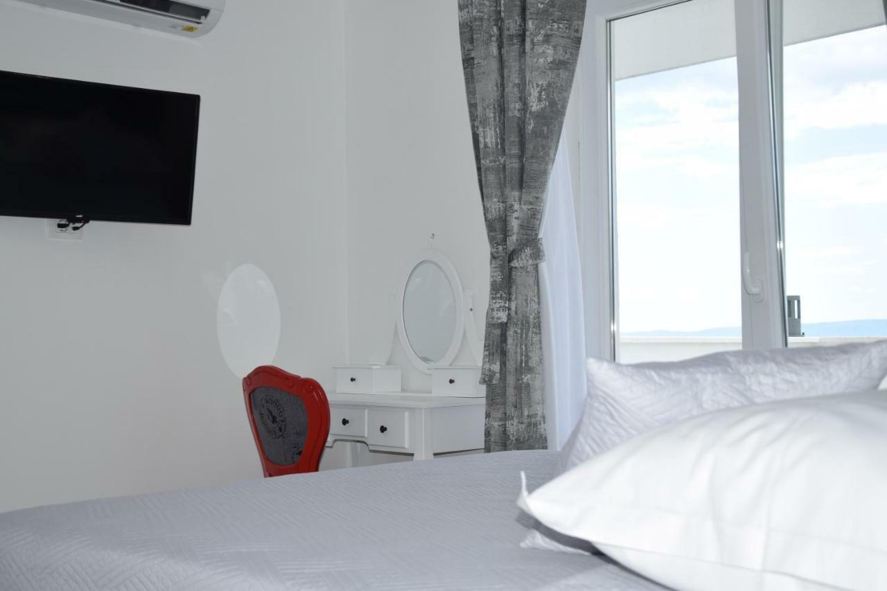 Apartman Mili บาชกาโวดา ภายนอก รูปภาพ